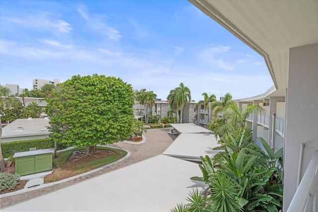 100 SANDS POINT ROAD 303, Longboat Key, FL 34228
