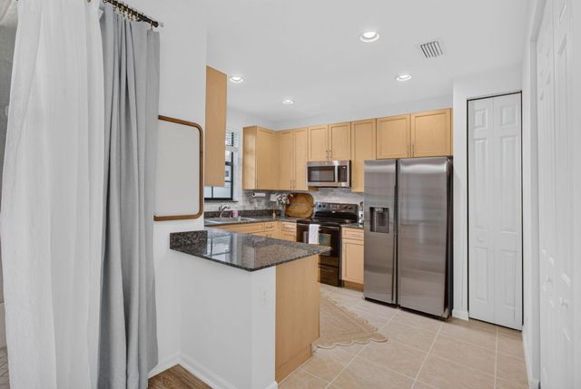 238 E CHRYSTIE Circle, Delray Beach, FL 33484