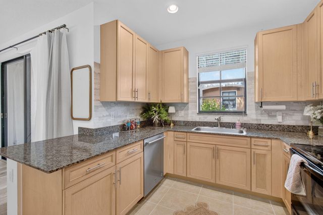 238 E CHRYSTIE Circle, Delray Beach, FL 33484