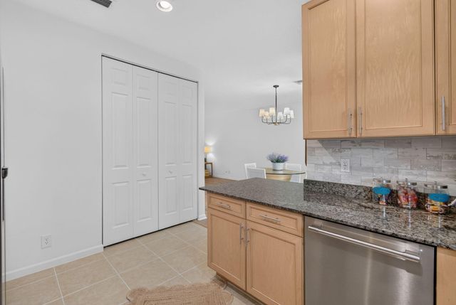 238 E CHRYSTIE Circle, Delray Beach, FL 33484