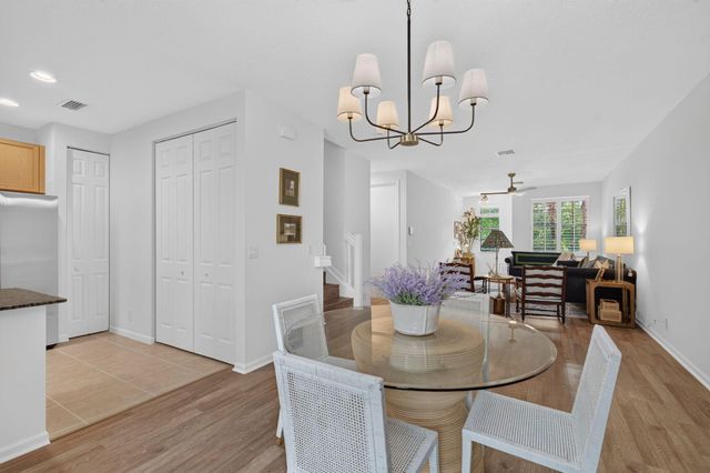 238 E CHRYSTIE Circle, Delray Beach, FL 33484