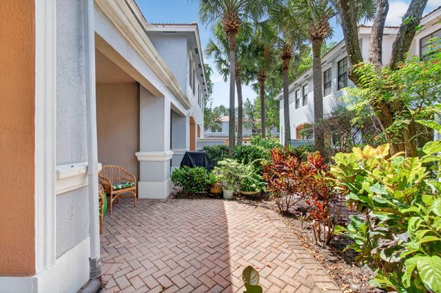 238 E CHRYSTIE Circle, Delray Beach, FL 33484