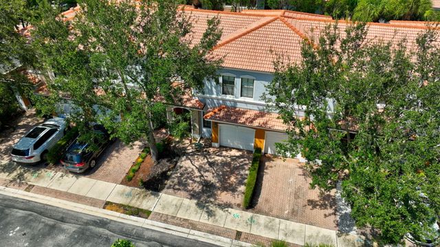 238 E CHRYSTIE Circle, Delray Beach, FL 33484