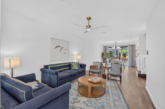 238 E CHRYSTIE Circle, Delray Beach, FL 33484