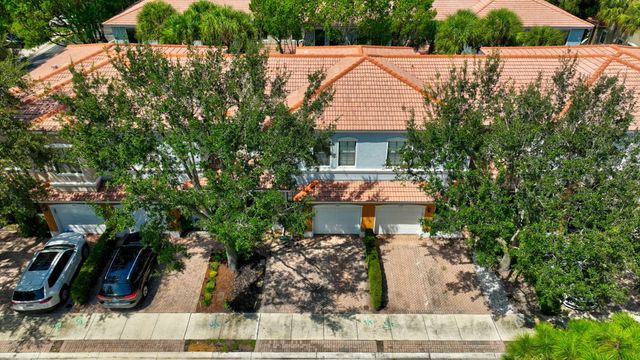 238 E CHRYSTIE Circle, Delray Beach, FL 33484