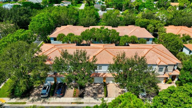 238 E CHRYSTIE Circle, Delray Beach, FL 33484
