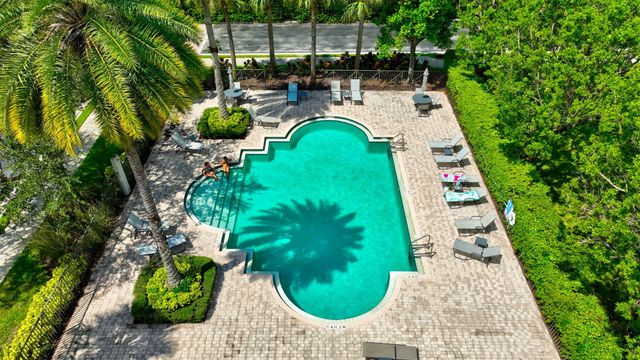 238 E CHRYSTIE Circle, Delray Beach, FL 33484