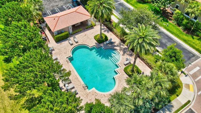 238 E CHRYSTIE Circle, Delray Beach, FL 33484