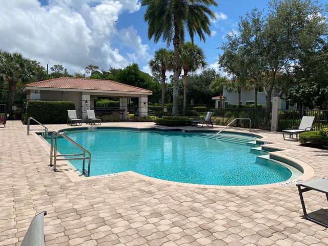 238 E CHRYSTIE Circle, Delray Beach, FL 33484