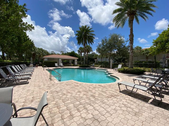 238 E CHRYSTIE Circle, Delray Beach, FL 33484