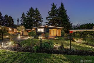 11414 34th Avenue SW, Seattle, WA 98146