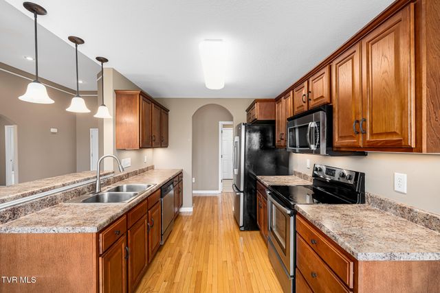 777 Walkers Bend Road, Johnson City, TN 37615