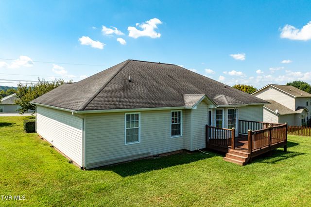 777 Walkers Bend Road, Johnson City, TN 37615