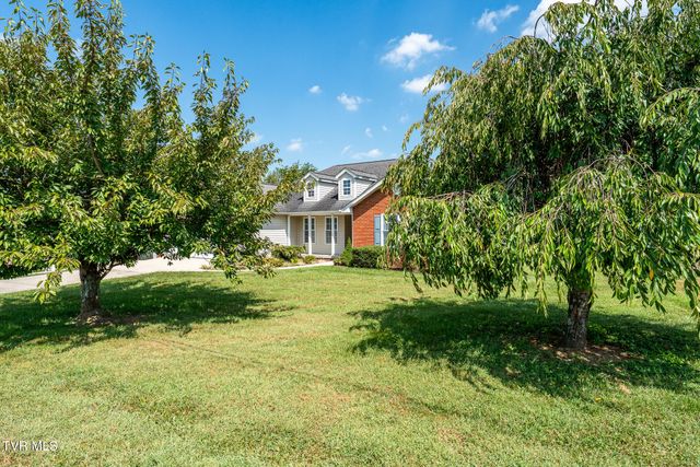 777 Walkers Bend Road, Johnson City, TN 37615