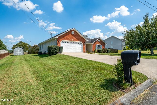 777 Walkers Bend Road, Johnson City, TN 37615