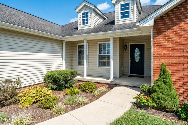 777 Walkers Bend Road, Johnson City, TN 37615