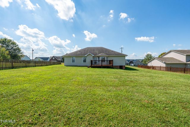 777 Walkers Bend Road, Johnson City, TN 37615