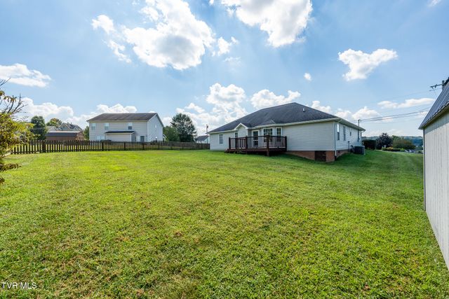 777 Walkers Bend Road, Johnson City, TN 37615