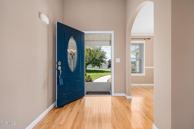 777 Walkers Bend Road, Johnson City, TN 37615