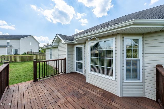 777 Walkers Bend Road, Johnson City, TN 37615