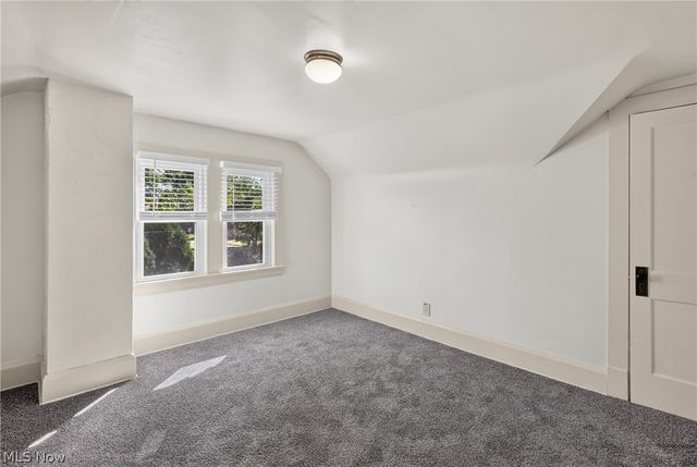 3915 Howard Street, Youngstown, OH 44512