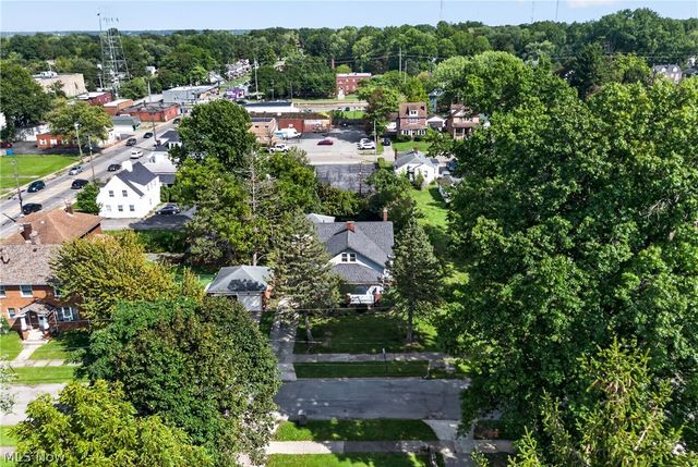 3915 Howard Street, Youngstown, OH 44512