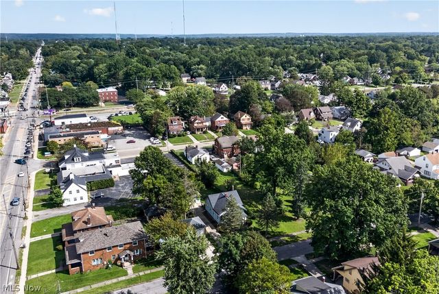 3915 Howard Street, Youngstown, OH 44512