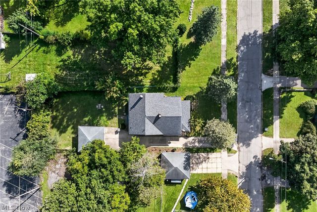 3915 Howard Street, Youngstown, OH 44512