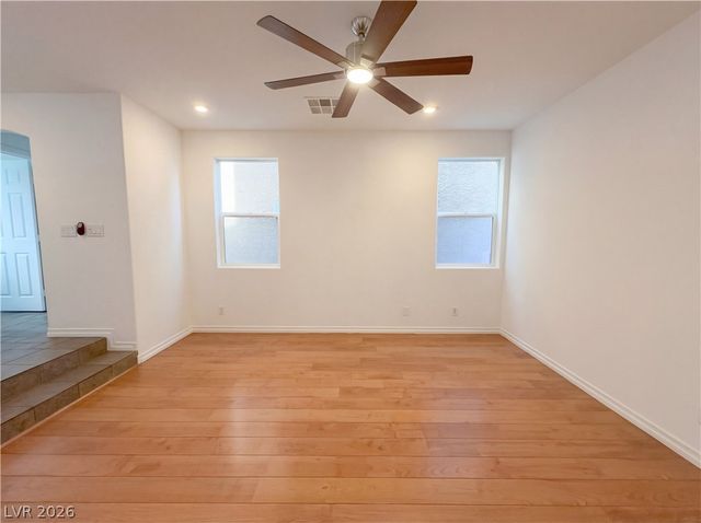 7460 Speedwell Cavern Street, Las Vegas, NV 89139