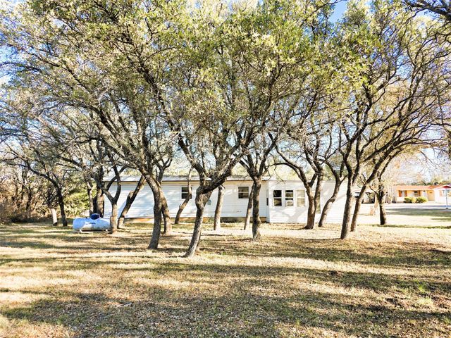 6902 Turner Drive, Brownwood, TX 76801