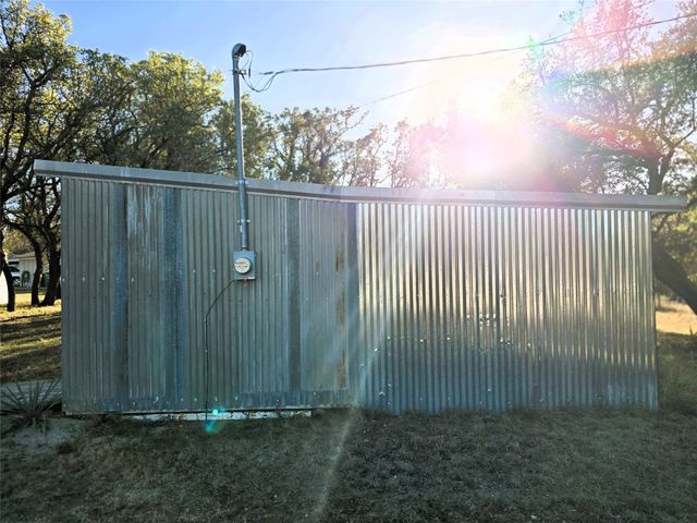 6902 Turner Drive, Brownwood, TX 76801