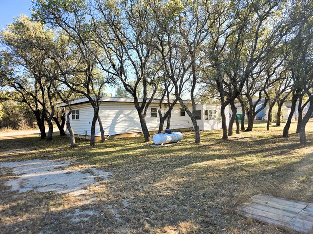 6902 Turner Drive, Brownwood, TX 76801