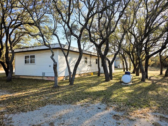 6902 Turner Drive, Brownwood, TX 76801