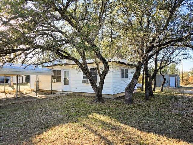 6902 Turner Drive, Brownwood, TX 76801