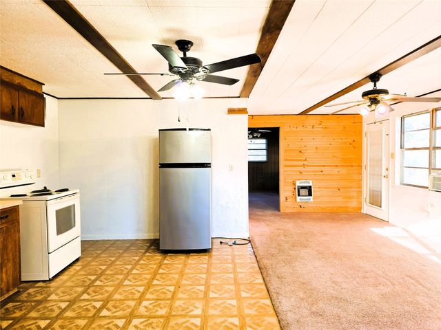 6902 Turner Drive, Brownwood, TX 76801