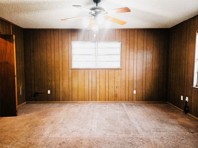 6902 Turner Drive, Brownwood, TX 76801