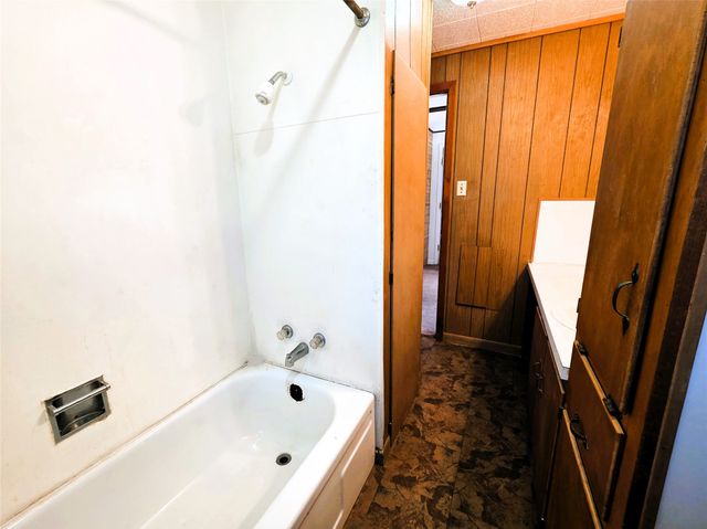 6902 Turner Drive, Brownwood, TX 76801