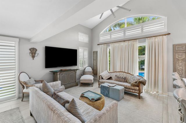 2550 NW 52nd Street, Boca Raton, FL 33496