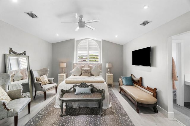 2550 NW 52nd Street, Boca Raton, FL 33496