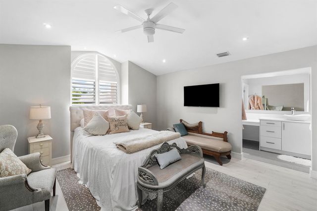 2550 NW 52nd Street, Boca Raton, FL 33496