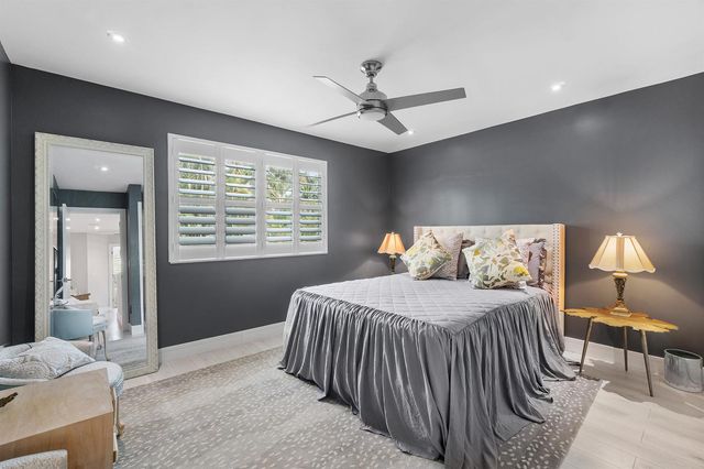 2550 NW 52nd Street, Boca Raton, FL 33496