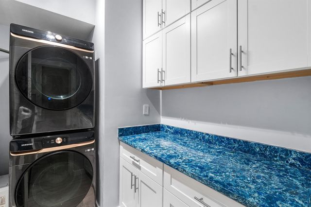 2550 NW 52nd Street, Boca Raton, FL 33496