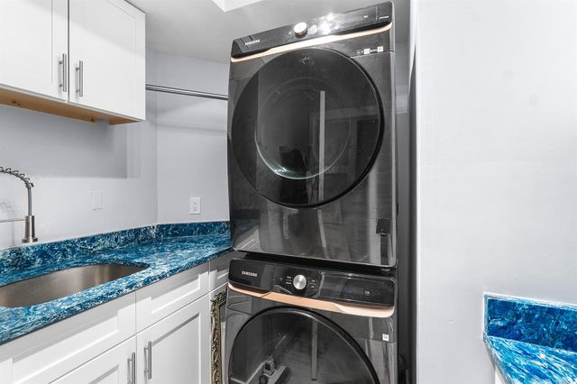 2550 NW 52nd Street, Boca Raton, FL 33496