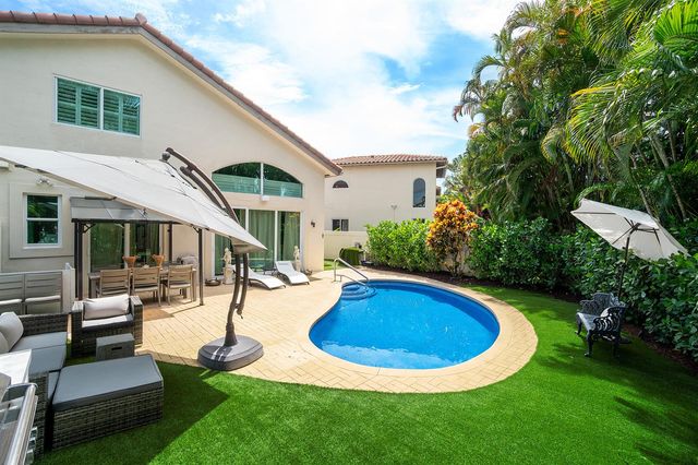2550 NW 52nd Street, Boca Raton, FL 33496