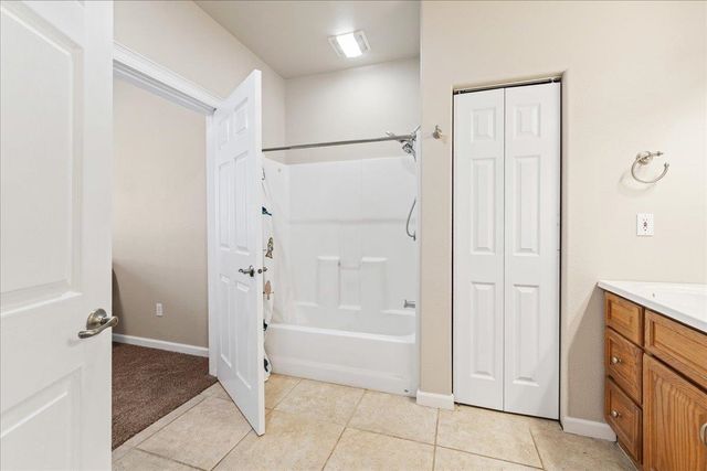 1080 TYROL STREET, Fairbanks, AK 99712