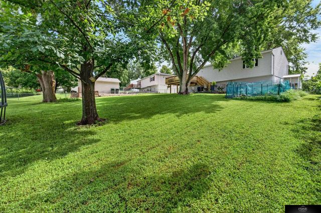 2212 N 191 Avenue, Elkhorn, NE 68022