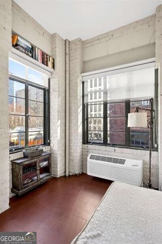 81 Peachtree Place NE 6, Atlanta, GA 30309