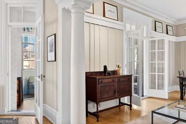 81 Peachtree Place NE 6, Atlanta, GA 30309