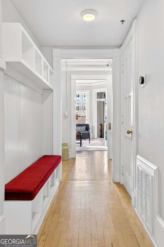 81 Peachtree Place NE 6, Atlanta, GA 30309