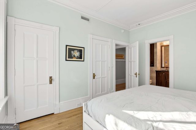 81 Peachtree Place NE 6, Atlanta, GA 30309